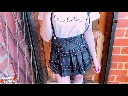 ❤️ Schoolgirl chuqur uning Dick so'radi va sinflar o'rniga fucks. ❤ Slutsda bizda ❌️❤